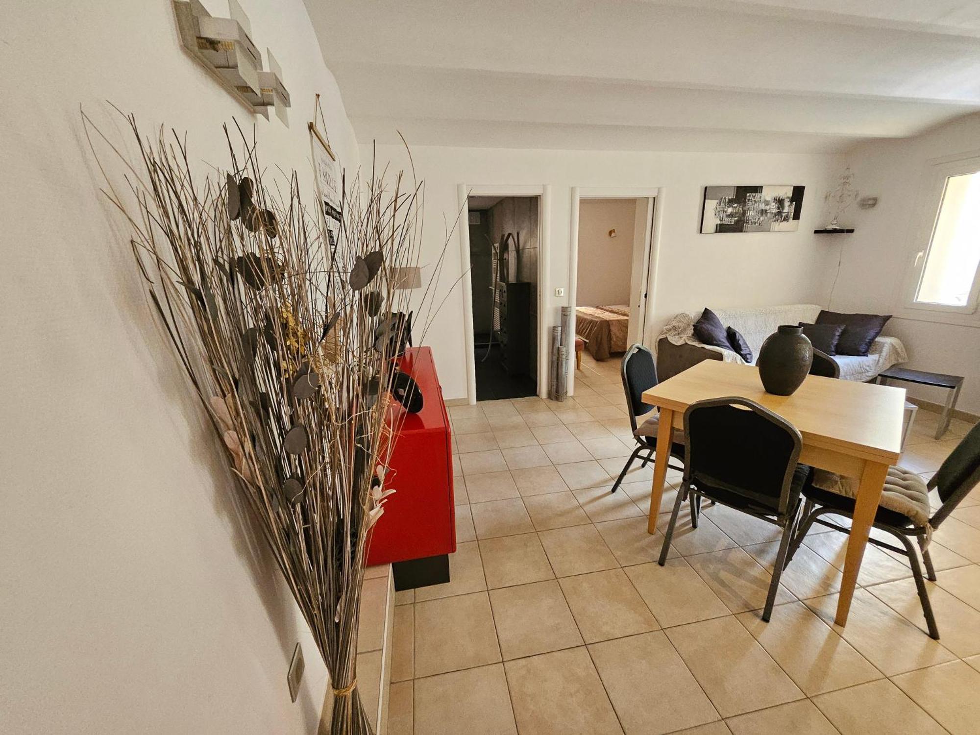 Michele Family - Centre - 2 Pieces Tranquille - A 150 M De La *